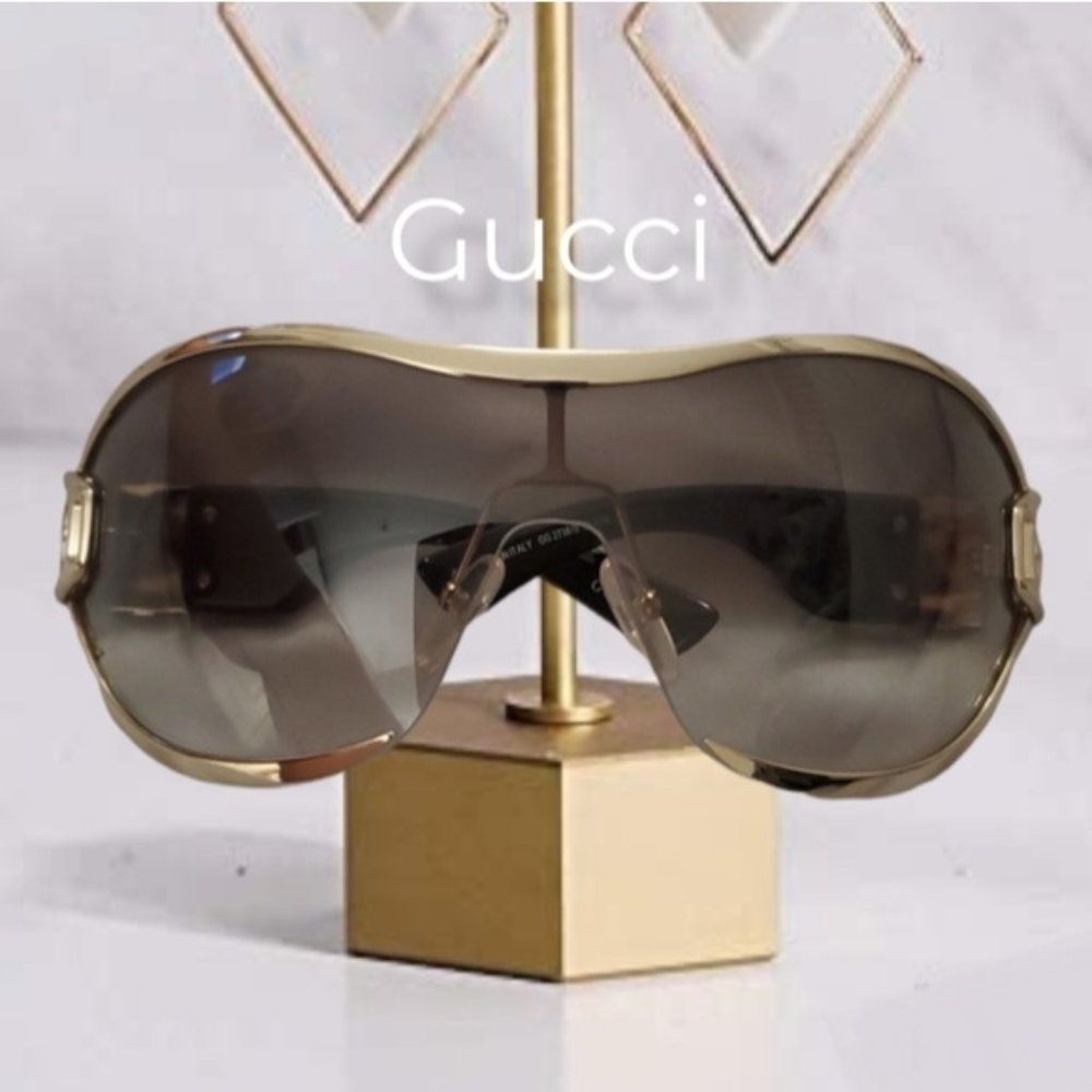 Gucci Brown GG 2738/S Buckle Detail Sunglasses- Made in Italy #Vintage